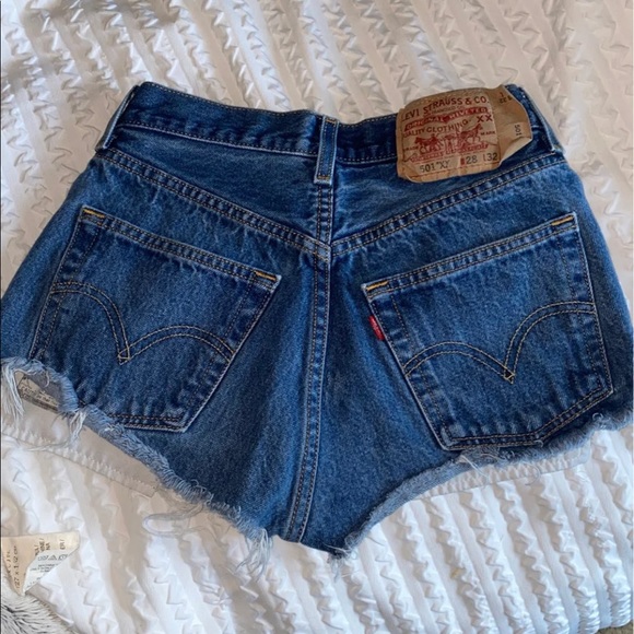 Levi 501 shorts - Picture 3 of 5